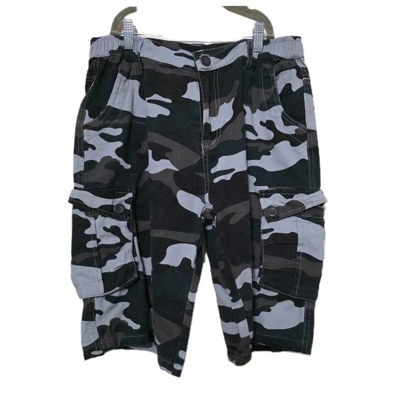 Y2K Camo Cargo Shorts Mens 32 Gray Retro Gorpcore Baggy Skater Pockets Elastic - Picture 1 of 9